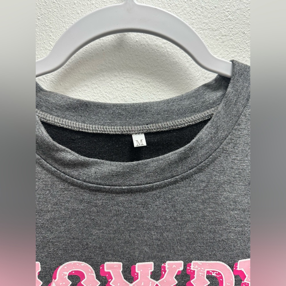 Howdy Crewneck - Picture 3 of 3